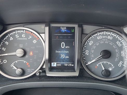 Used 2023 Toyota Tacoma SR image 18