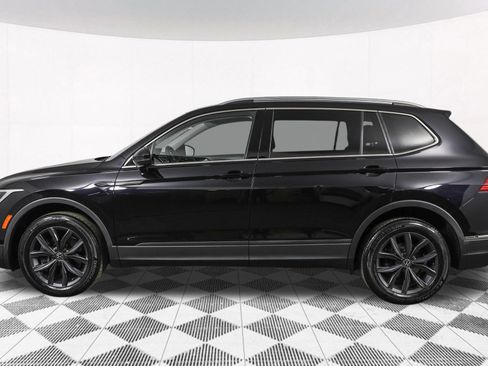 Used 2022 Volkswagen Tiguan SE image 20