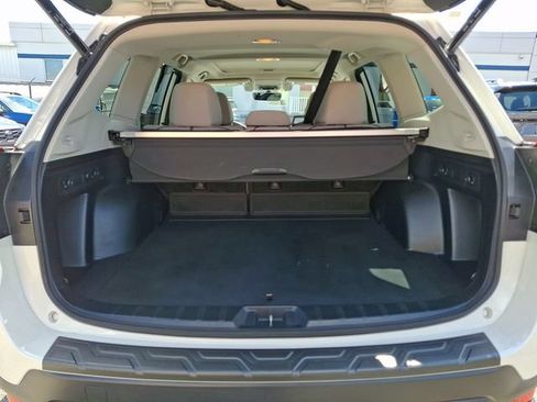 Used 2021 Subaru Forester Premium AWD/4WD image 29