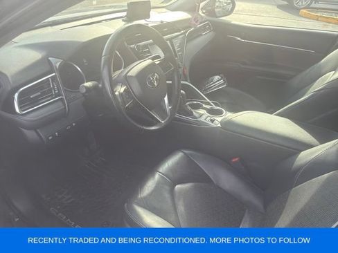 Used 2018 Toyota Camry XSE FWD image 2