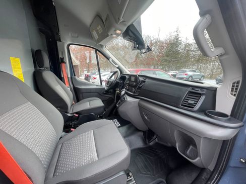 Used 2021 Ford Transit 250 148 High Roof Extended w/ Parcel Delivery Package image 9