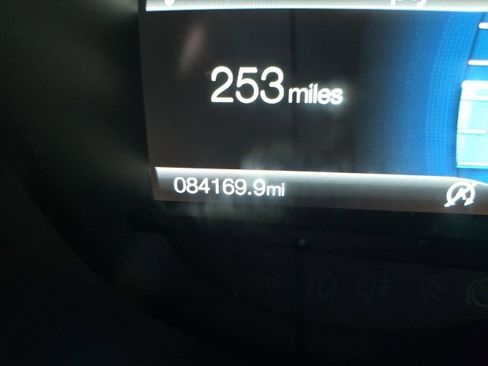 Used 2021 Ford Edge SEL w/ Convenience Package image 16