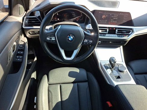 Used 2020 BMW 330i xDrive Sedan w/ Driving Assistance Package image 11