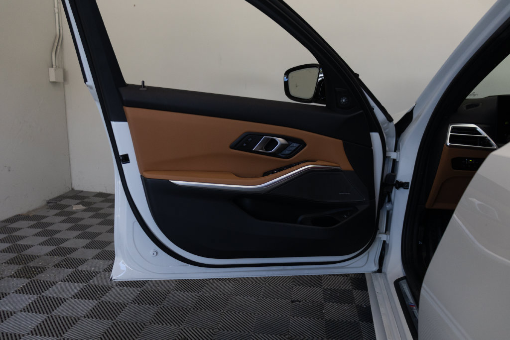 Used 2026 BMW M340i RWD image 14