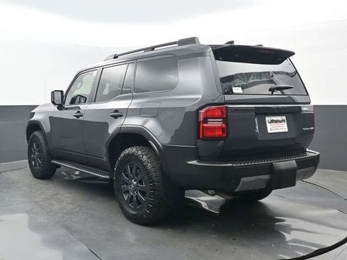 Used 2024 Toyota Land Cruiser image 3