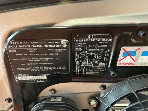 Used 2001 Porsche 911 Cabriolet image 34