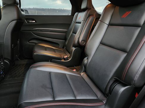 Used 2023 Dodge Durango R/T image 31