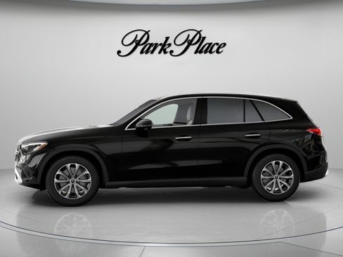 Used 2026 Mercedes-Benz GLC 300 image 6