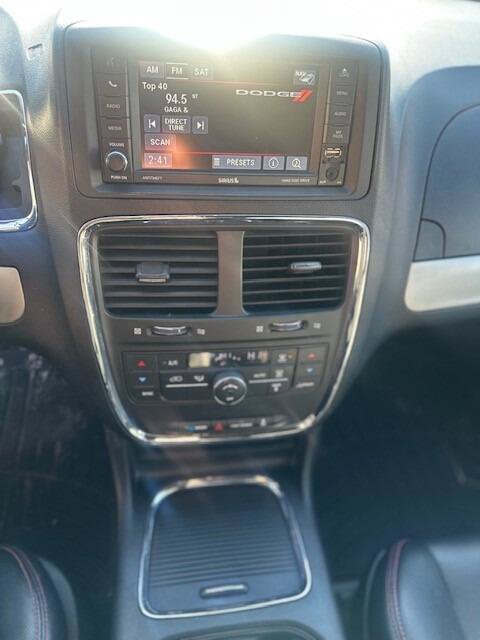 Used 2015 Dodge Grand Caravan R/T FWD image 6