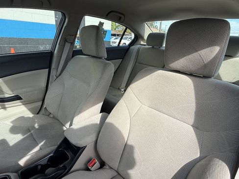 Used 2012 Honda Civic LX image 11