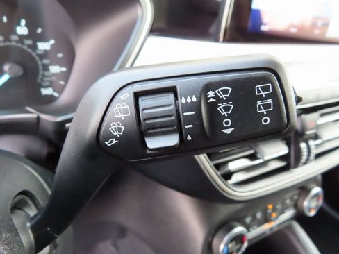 Used 2021 Ford Escape SE w/ Convenience Package AWD/4WD image 34