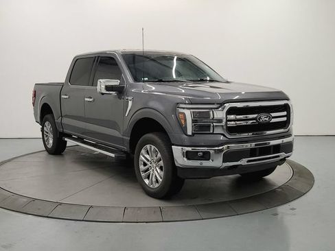 Used 2025 Ford F150 Lariat w/ Equipment Group 501A Mid AWD/4WD image 3