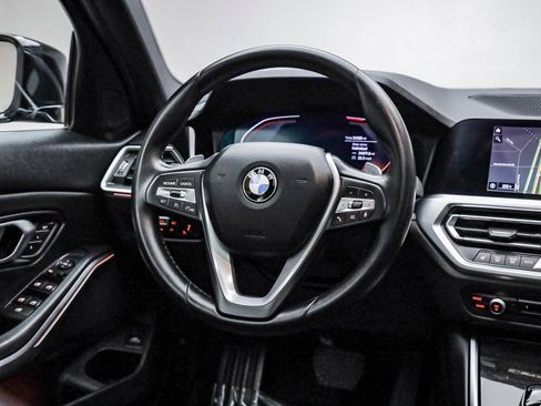 Certified 2022 BMW 330i Sedan w/ Convenience Package image 16
