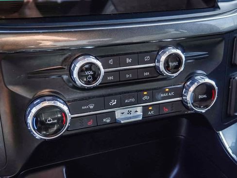 Used 2022 Ford F150 XLT w/ Equipment Group 302A High image 21