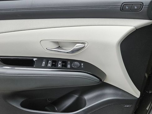 New 2025 Hyundai Tucson Limited FWD image 36