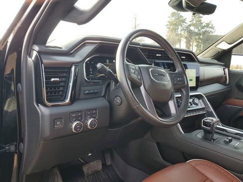 Used 2023 GMC Sierra 1500 Denali Ultimate image 11