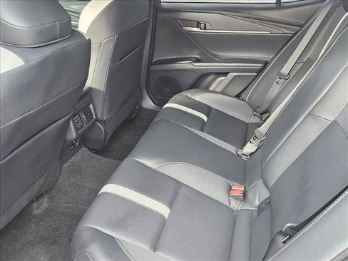 Used 2026 Toyota Camry SE FWD image 16