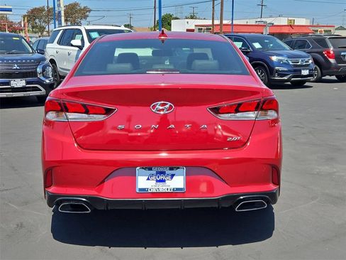 Used 2018 Hyundai Sonata Limited FWD image 32