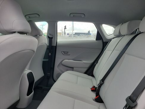 New 2026 Hyundai Kona SE image 15