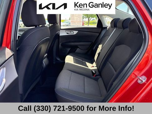Certified 2024 Kia Forte LXS w/ LXS Technology Package FWD image 41