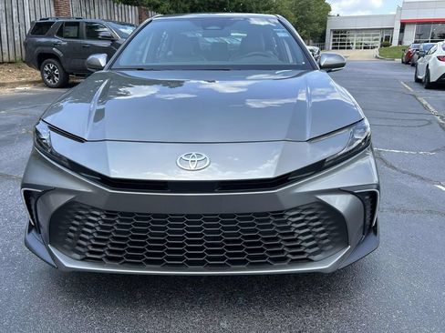 New 2026 Toyota Camry SE FWD image 8