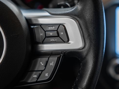 Used 2016 Ford Mustang GT Premium w/ Equipment Group 401A image 33