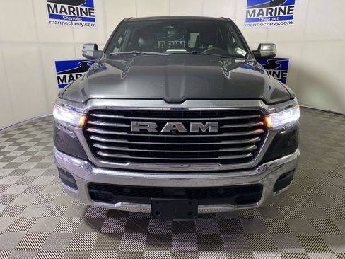Used 2025 RAM 1500 Laramie AWD/4WD image 15