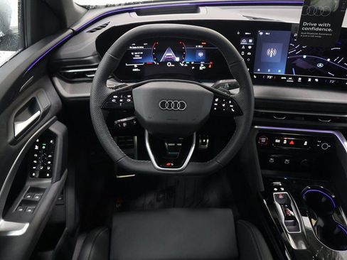 New 2025 Audi SQ5 Premium Plus image 16