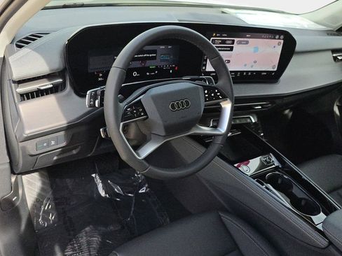 New 2026 Audi Q3 quattro 2.0T AWD/4WD image 16