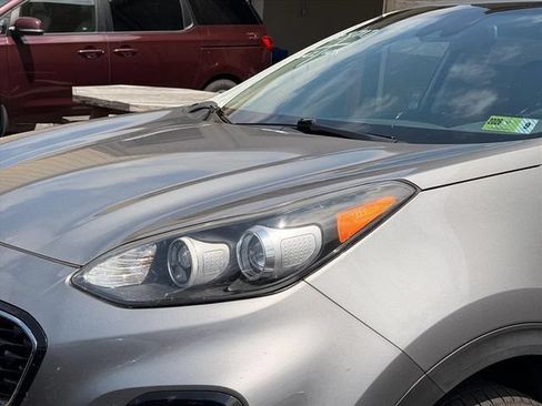 Used 2021 Kia Sportage LX FWD image 27