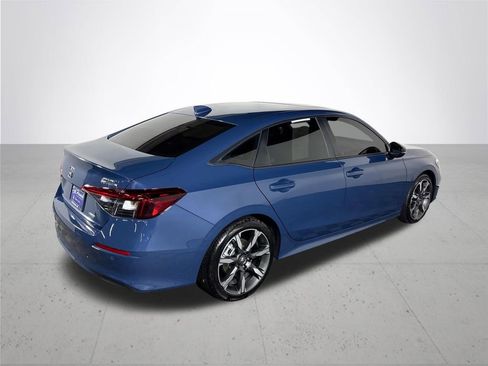 Used 2025 Honda Civic Sport image 6