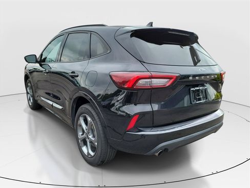Used 2024 Ford Escape ST-Line AWD/4WD image 3