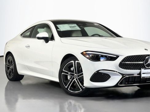 New 2027 Mercedes-Benz CLE 300 4MATIC Coupe image 13