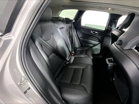 Used 2023 Volvo XC60 B5 Plus AWD/4WD image 27