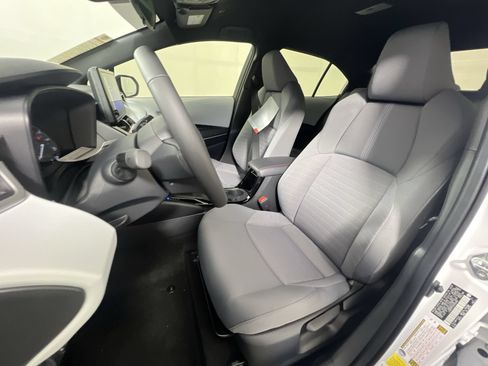 Used 2024 Toyota Corolla SE FWD image 14