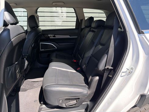 Used 2020 Kia Telluride LX FWD image 28