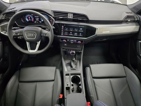 New 2025 Audi Q3 2.0T Premium image 17