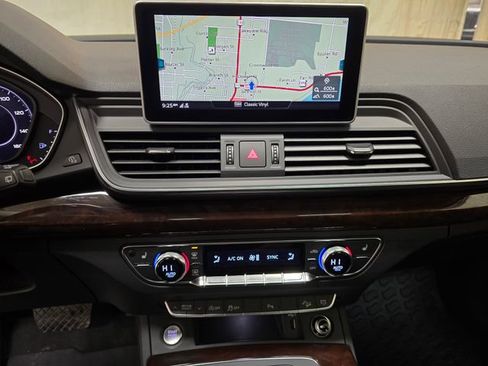 Used 2018 Audi Q5 2.0T Premium Plus w/ Premium Plus Package image 20