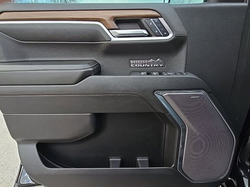 Used 2024 Chevrolet Silverado 1500 High Country image 13