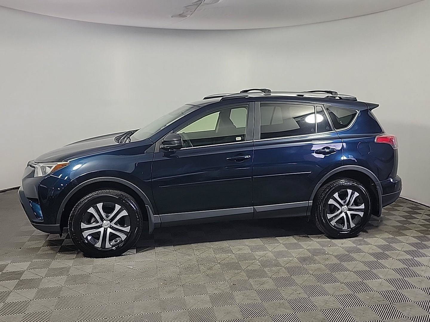 Used 2017 Toyota RAV4 LE w/ All Weather Liner Package FWD image 10