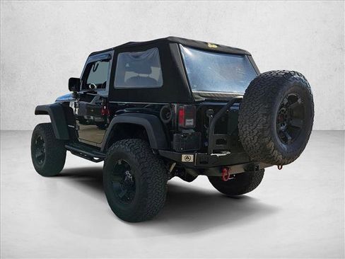 Used 2013 Jeep Wrangler Rubicon w/ PWR Convenience Group image 7