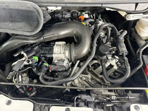 Used 2025 Ford Transit 250 Low Roof w/ Exterior Upgrade Package RWD image 30