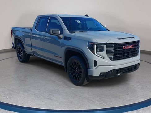 Used 2024 GMC Sierra 1500 Elevation AWD/4WD image 3