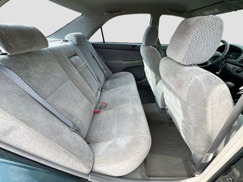 Used 2003 Toyota Camry LE image 30