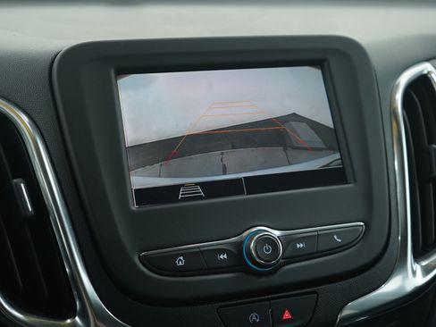 Used 2022 Chevrolet Equinox LT image 28