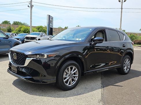 Used 2024 MAZDA CX-5 AWD 2.5 S w/ Preferred Package image 3