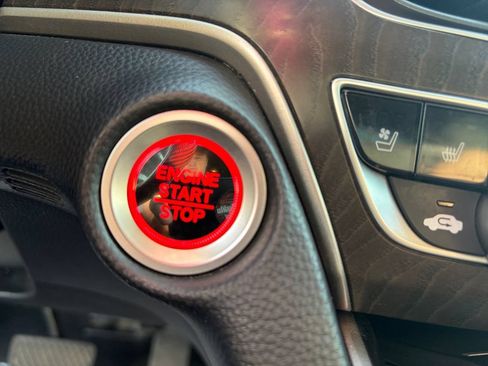 Used 2019 Honda Accord Touring image 12