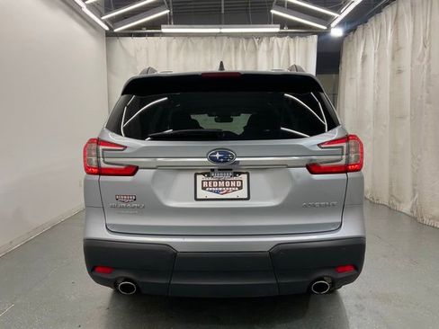 Used 2025 Subaru Ascent Premium AWD/4WD image 6