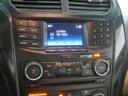 Used 2016 Ford Explorer Base image 22