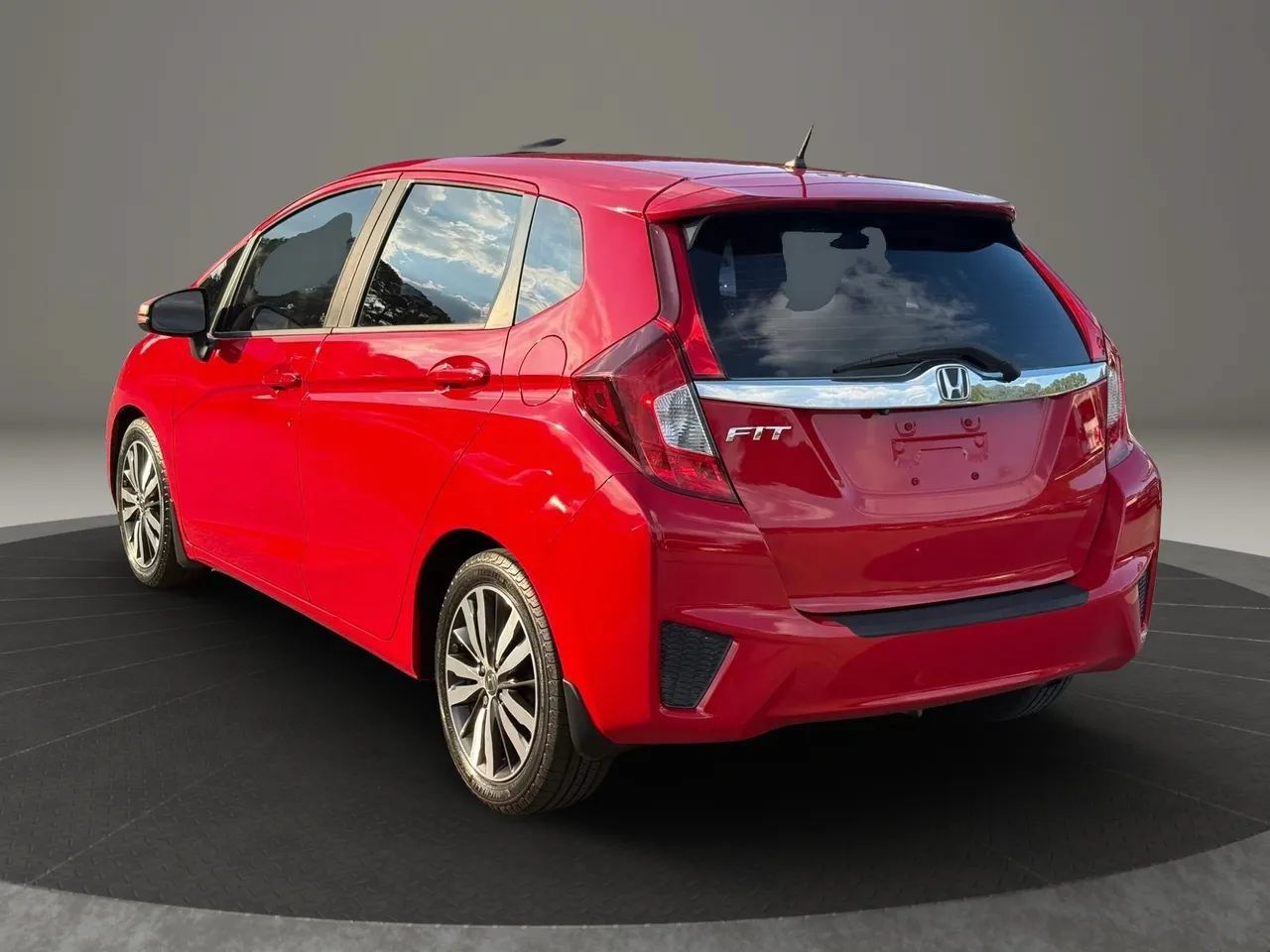 Used 2016 Honda Fit EX image 7